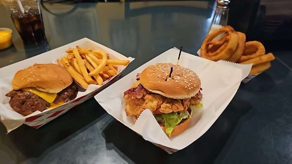 Young’s Restaurant & Ice Creamery photo 6